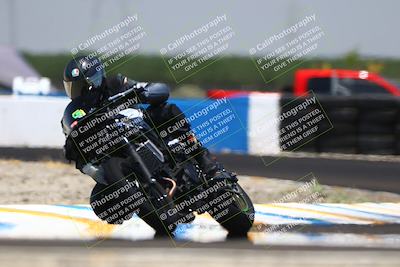 media/Jun-07-2025-TrackDaz (Sat) [[4413525952]]/C Group/1240pm (Turn 1)/